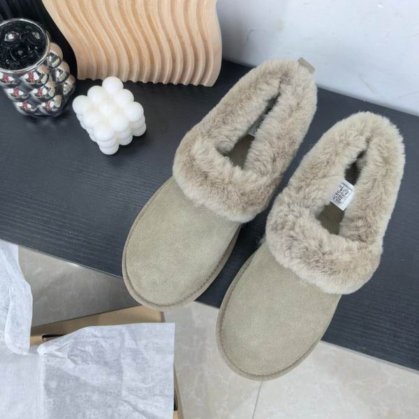 UGG sz35-40 NW1001 01